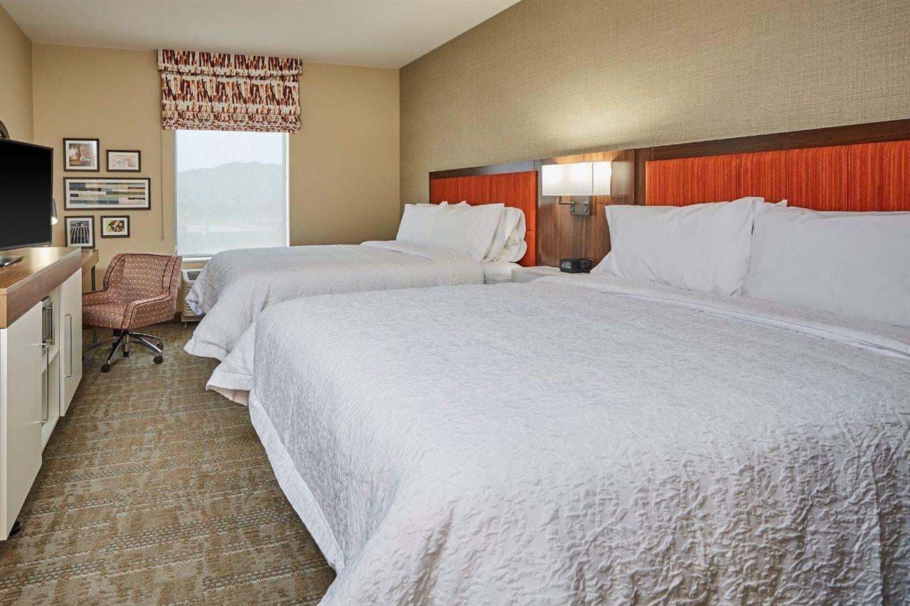 Hampton Inn & Suites Roseburg Zewnętrze zdjęcie