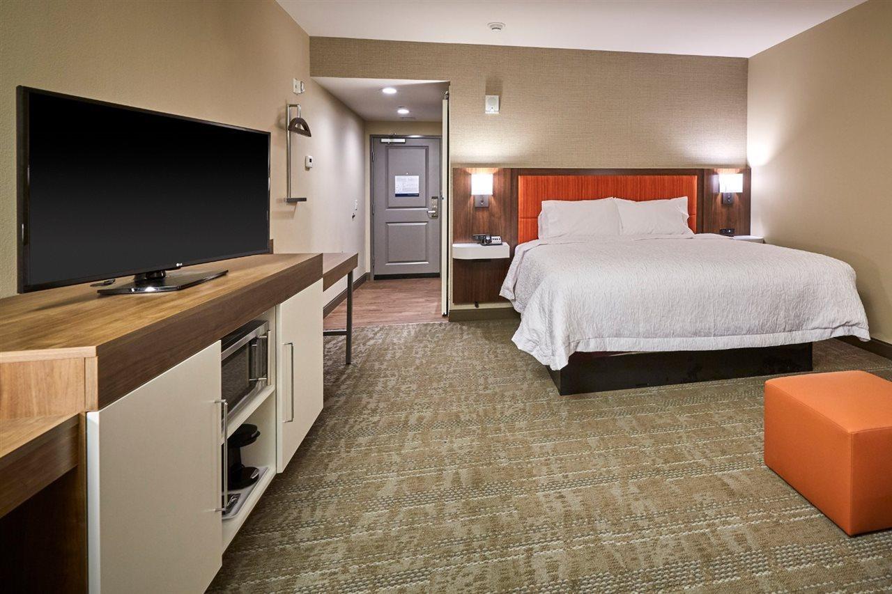 Hampton Inn & Suites Roseburg Zewnętrze zdjęcie
