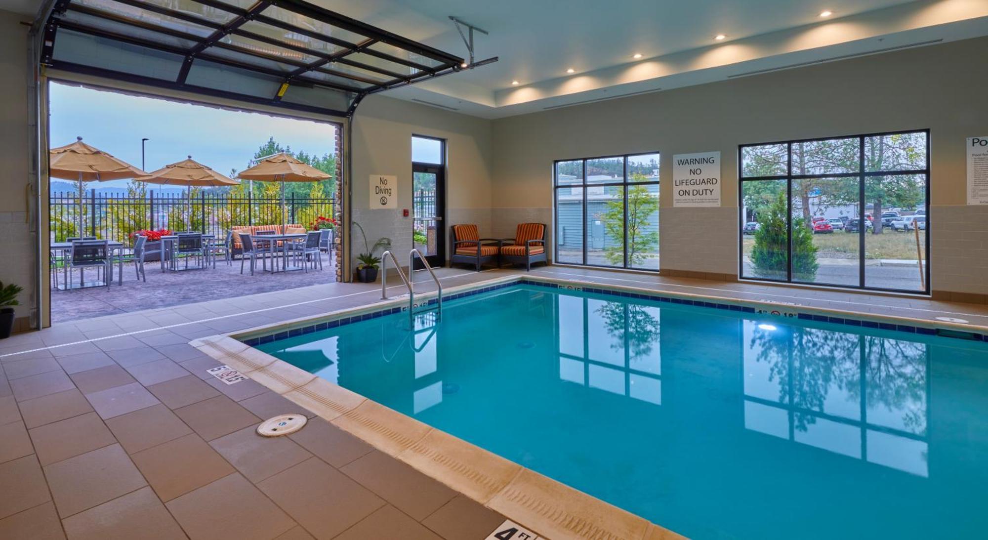Hampton Inn & Suites Roseburg Zewnętrze zdjęcie