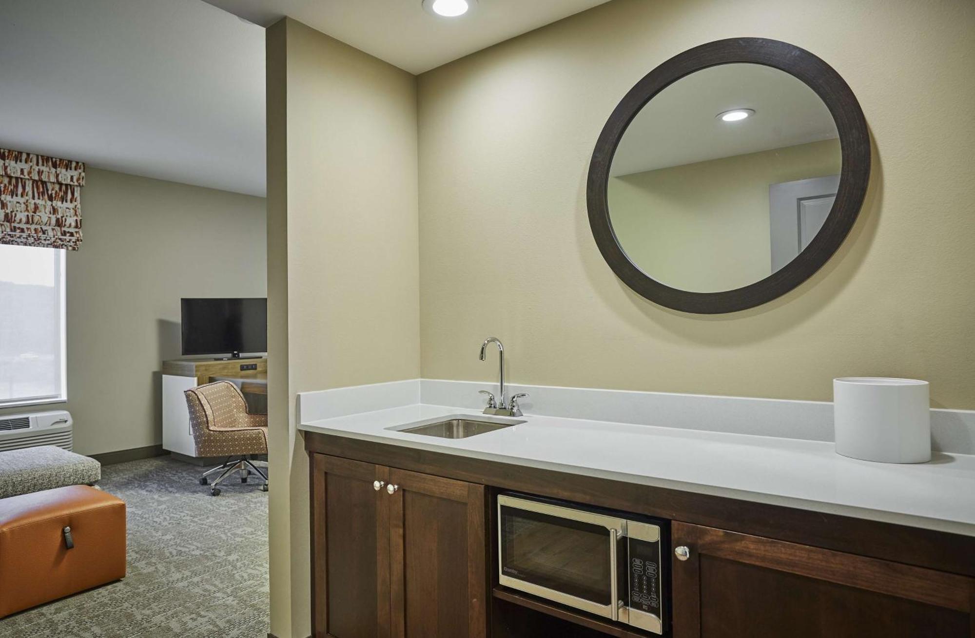 Hampton Inn & Suites Roseburg Zewnętrze zdjęcie