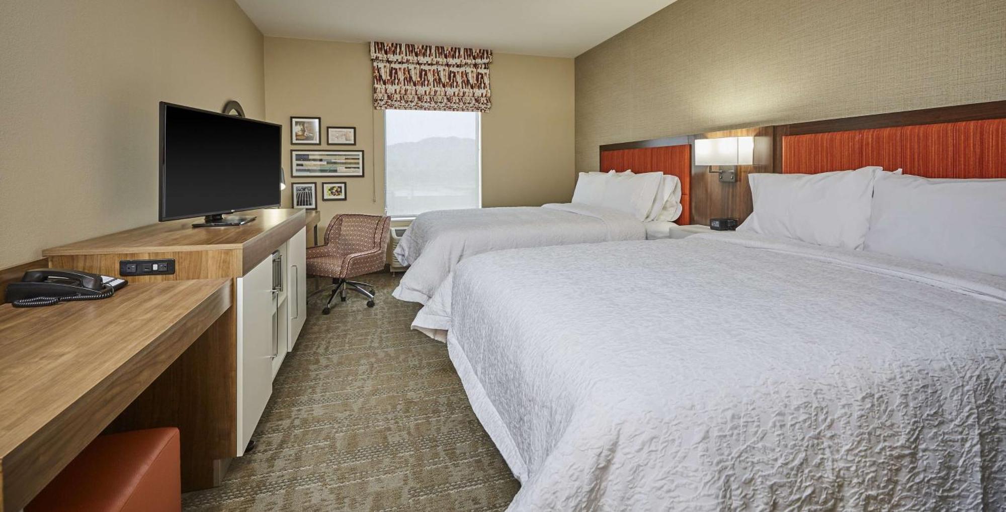Hampton Inn & Suites Roseburg Zewnętrze zdjęcie